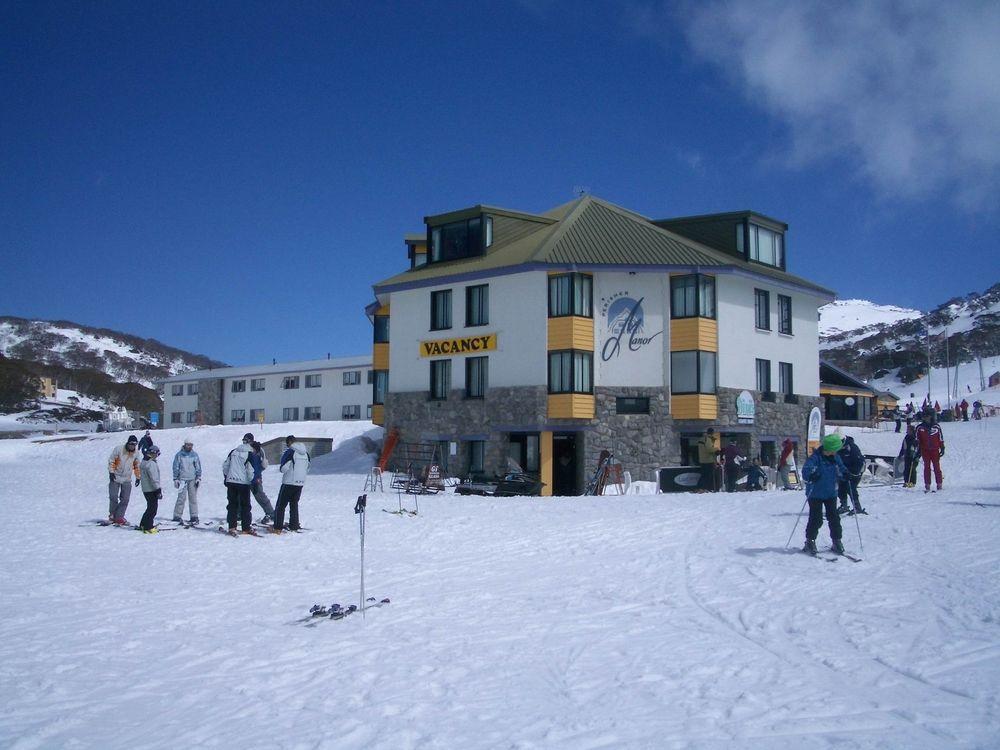 Perisher Manor Hotel Perisher Valley Exterior photo